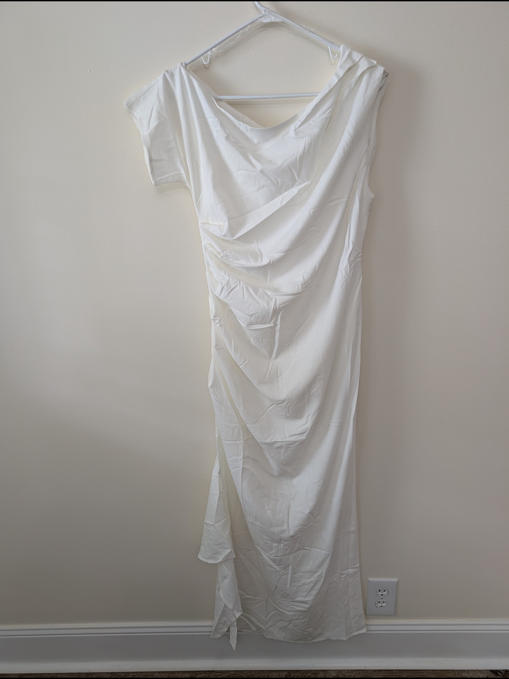 Emily Wonder Women's Ivory Asymmetrical Draped Maxi Dress W/Liner Sz Medium NWT
